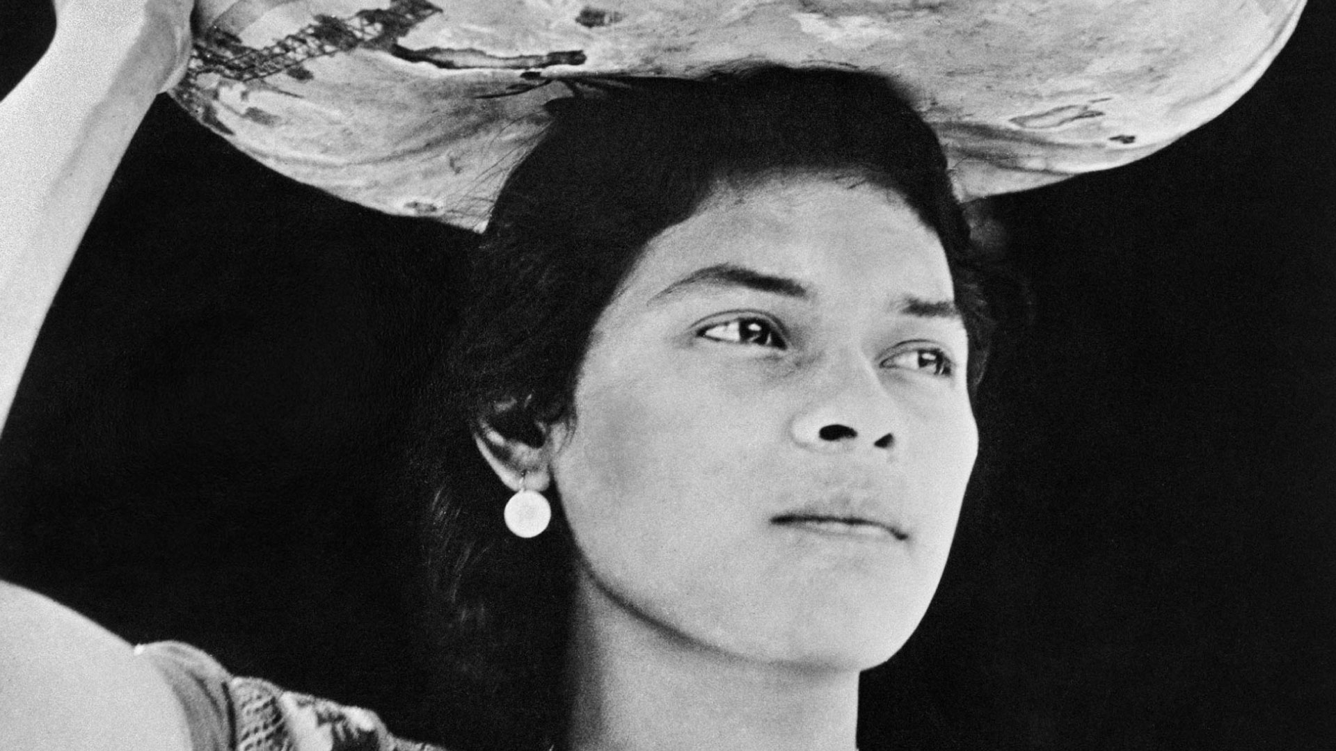 Fotografia di Tina Modotti mostra a Palazzo Pallavicini a Bologna