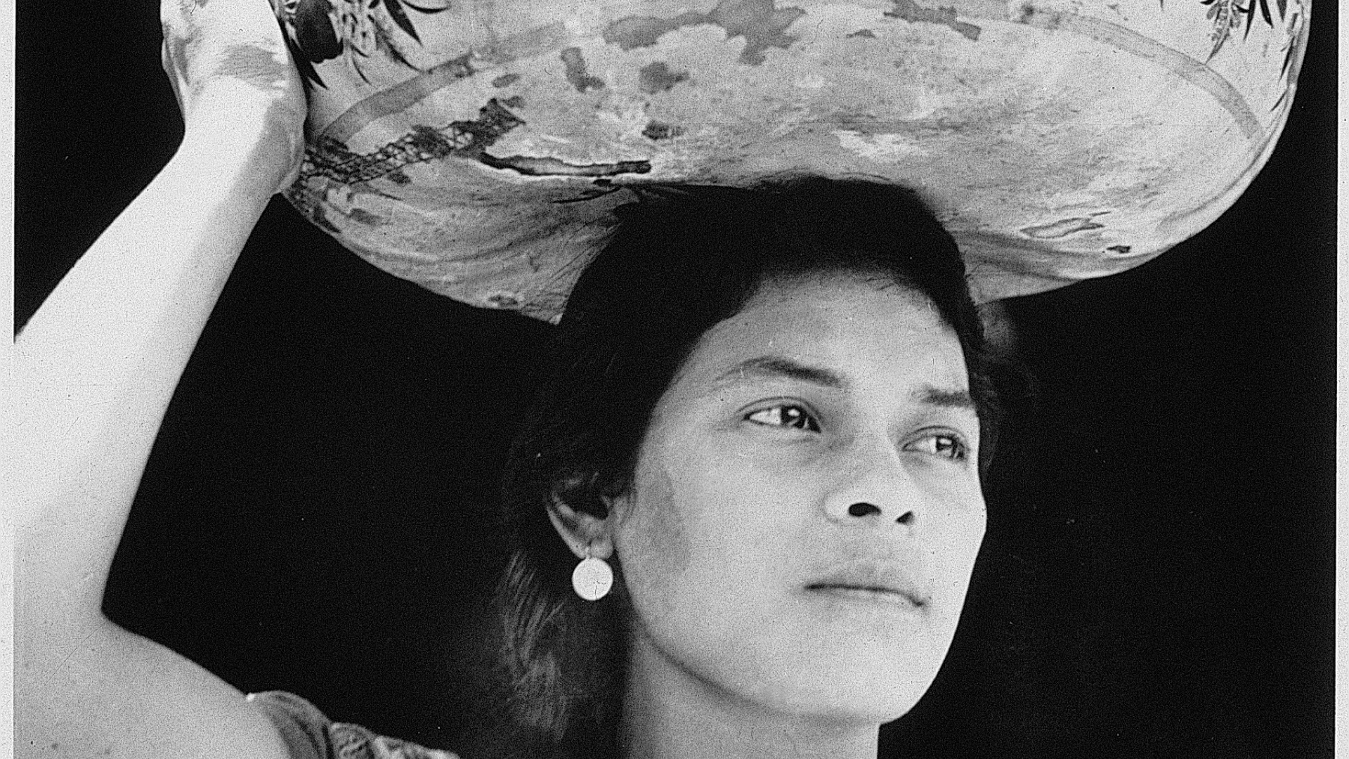 Fotografia di Tina Modotti mostra a Palazzo Pallavicini a Bologna